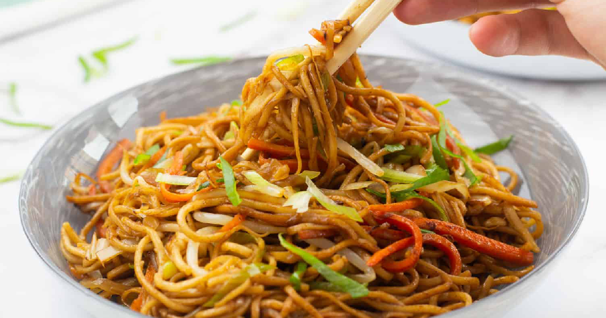 Chow Mein Ingredients and Vegan Concerns